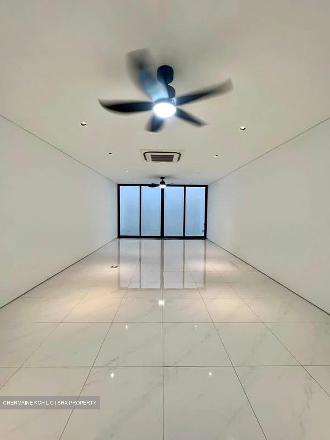 Mountbatten Road (D15), Terrace #528290571